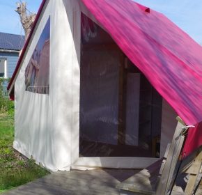 Camping dans le Nord : location tente gravelines Sahari