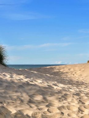 Camping sur la cote d'Opale : vue de la plage à proximité des Dunes